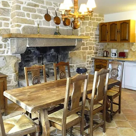 Semi-detached House, Tatil Evi Bénodet
